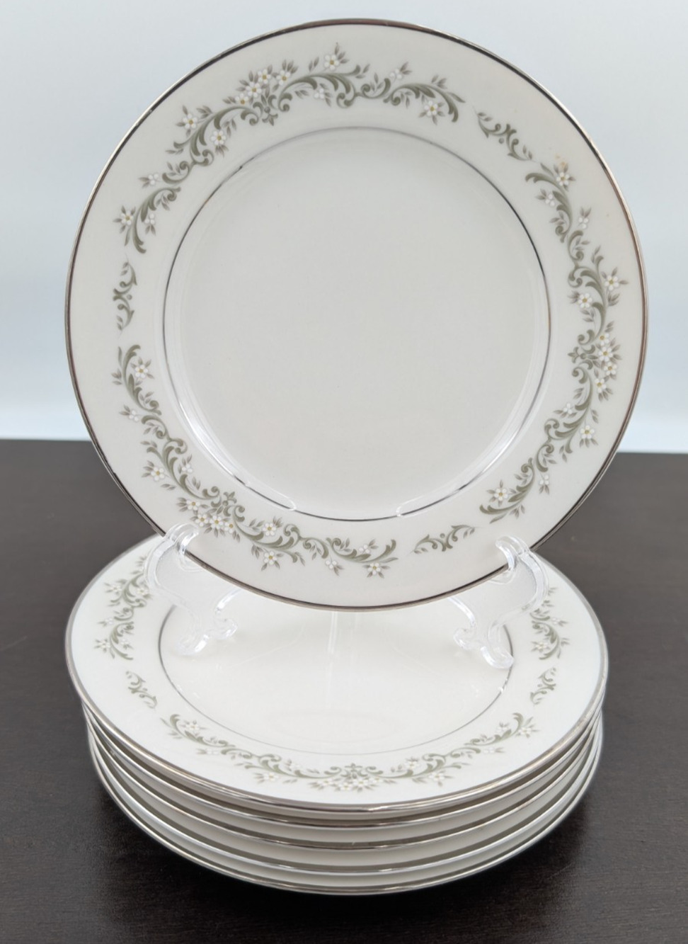 Noritake Parkridge 7561 Bread and Butter Plates Set of 6 Ivory China Japan